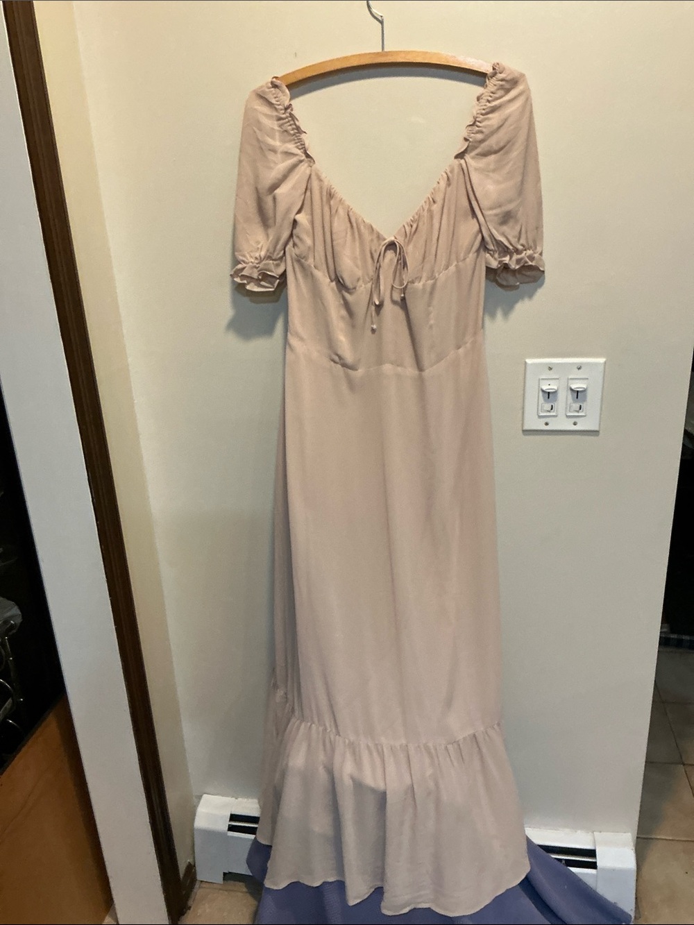 REFORMATION CABERNET DRESS - Picture 2 of 5